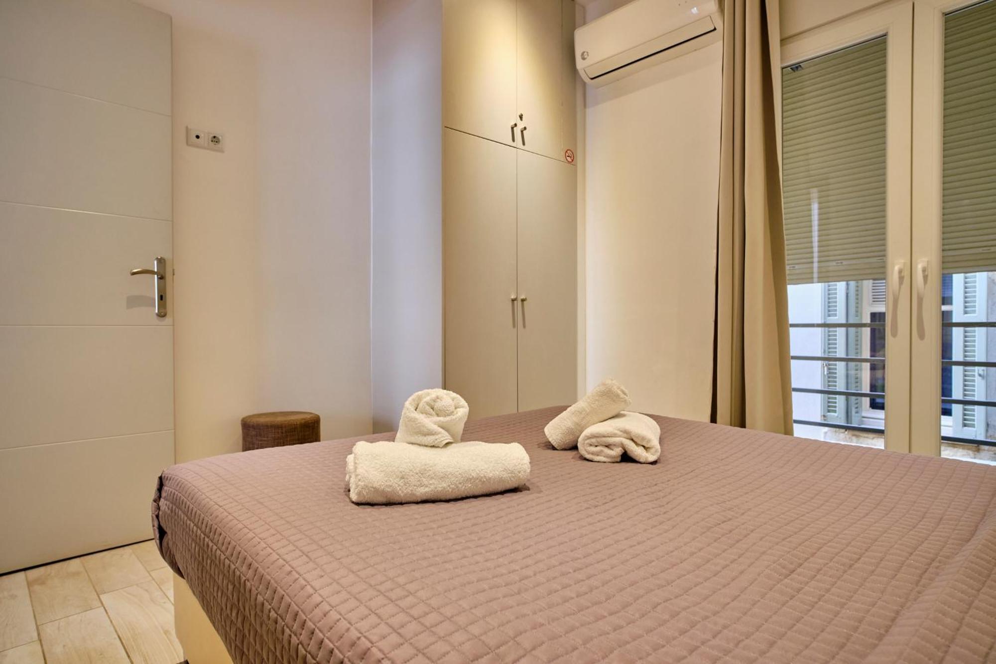 Paradosiakon Apartment Corfu Town Eksteriør billede